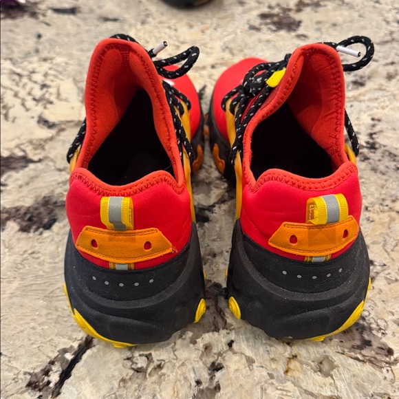 Nike React Presto 'Chile Red' CZ9273-600 - Picture 3 of 6